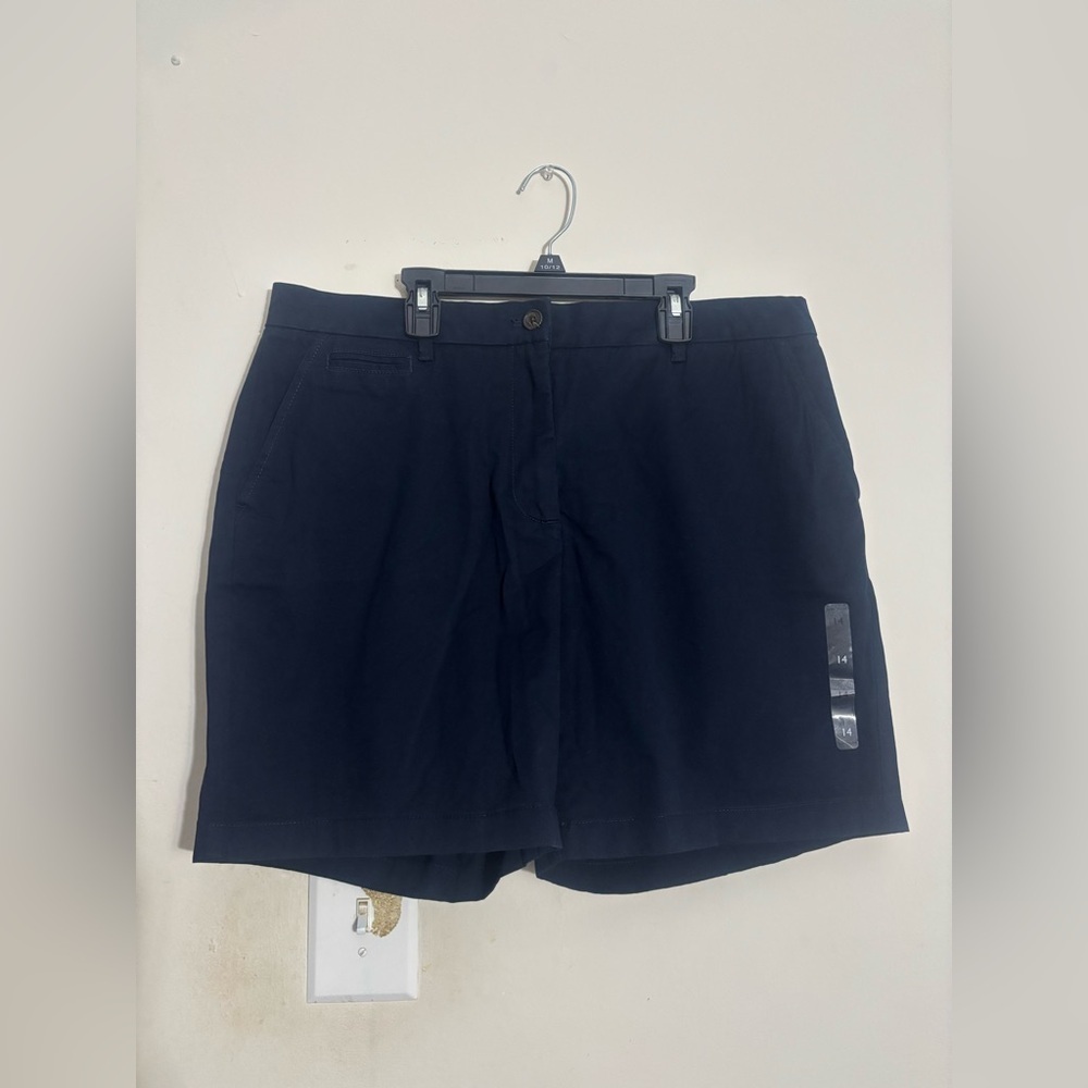 TOMMY HILFIGER WOMENS STRETCH STRAIGHT SHORT
HIGH WAIST SIZE 14